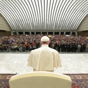 umestitev-papež Frančišek